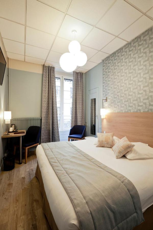 Hotel Du Dauphin Lyon Exterior foto